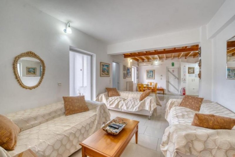 Kalyves Kreta, Kalyves: Helle Villa zu verkaufen, nur wenige Schritte vom Meer entfernt Haus kaufen